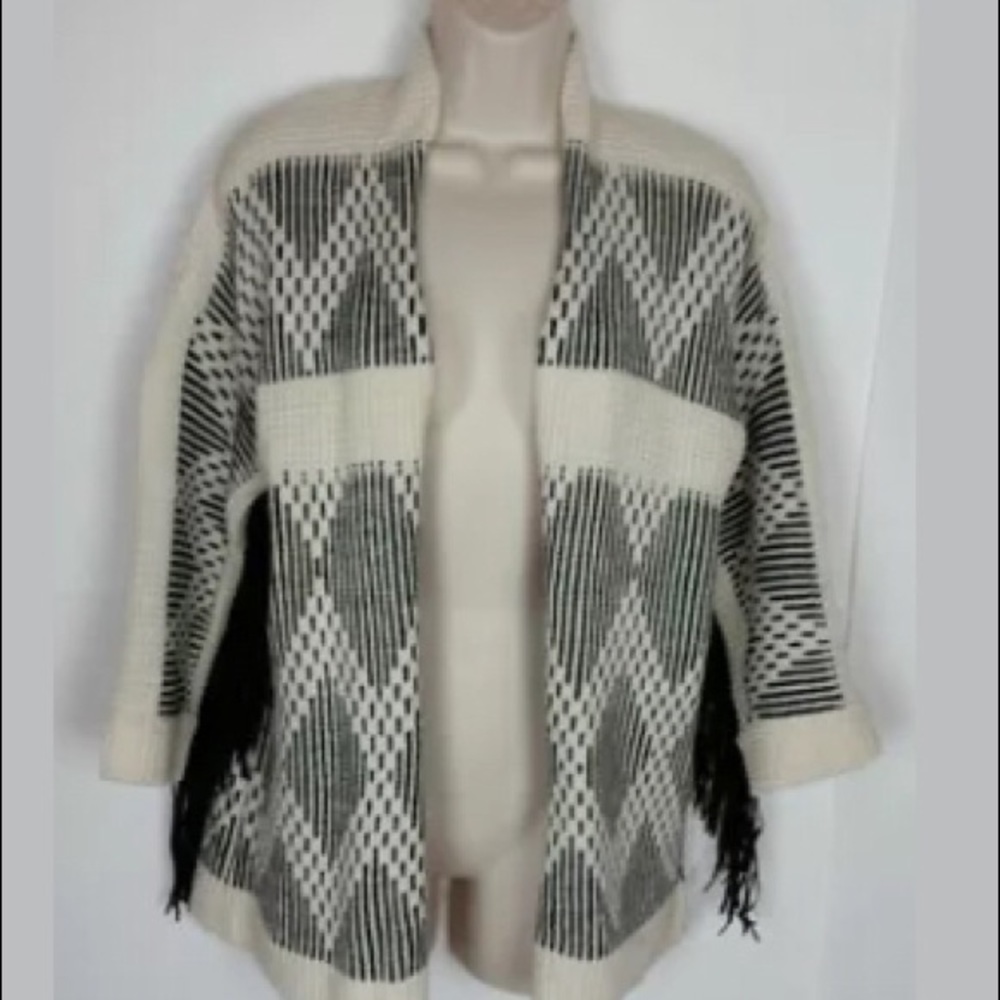H&M Beautiful Friges Aztec Style